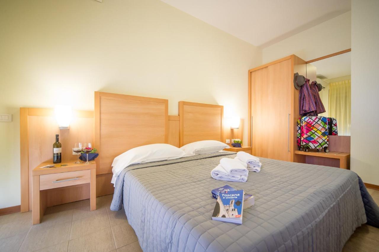 וולטרה Hotel Foresteria מראה חיצוני תמונה